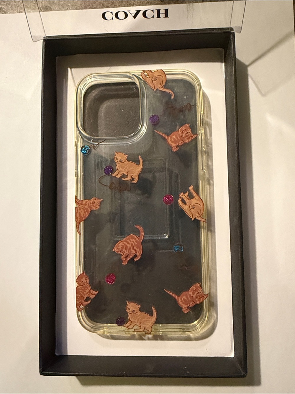 Coach Clear Cat Print iPhone13 Max Pro - Picture 2 of 5